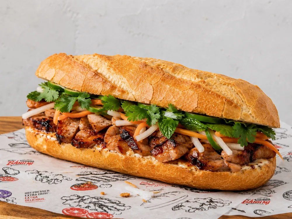Lemongrass Chicken bánh mì